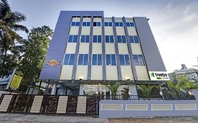 Treebo Pushpak Service Apartment